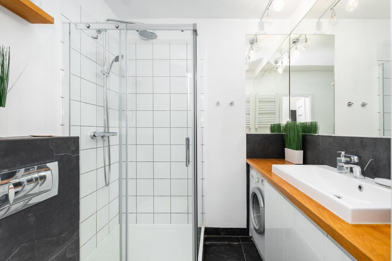 Corazziego 4 By Homeprime Warsaw Exterior photo